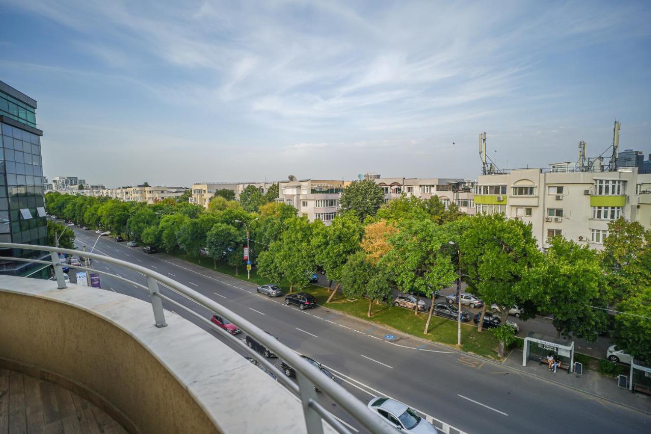 Penthouse With Huge Rooftop & Amazing City View Бухарест Екстер'єр фото