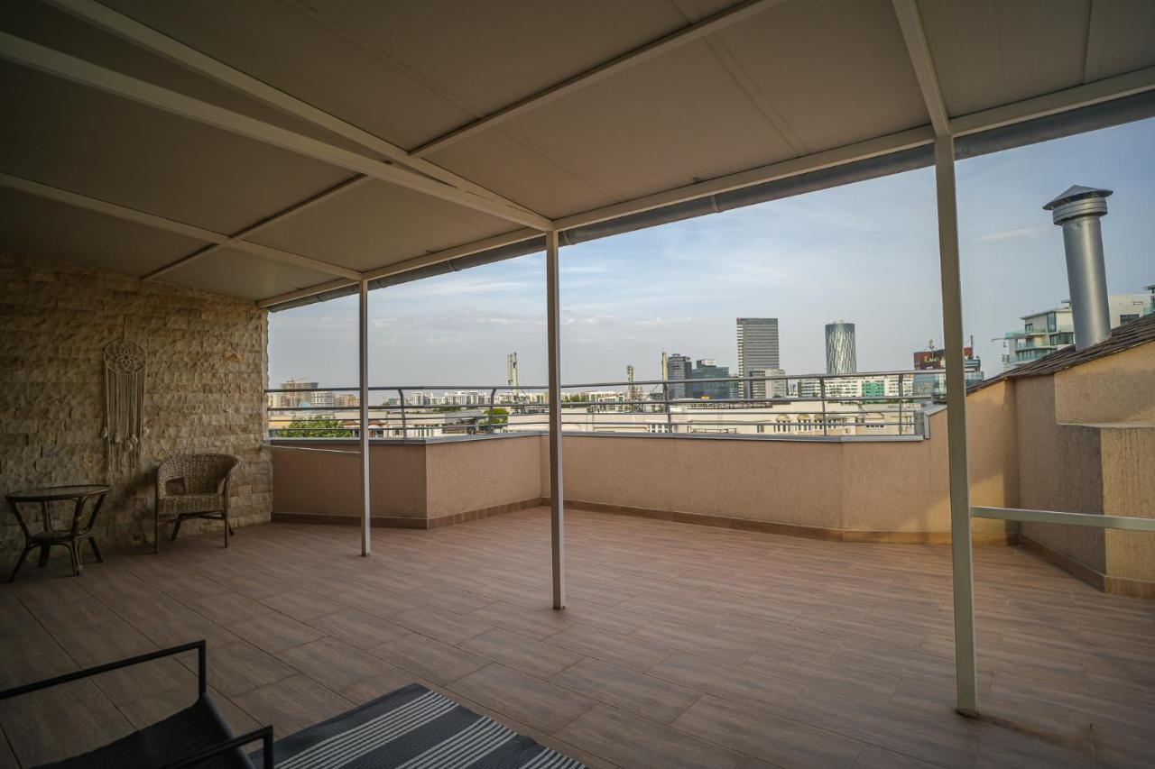 Penthouse With Huge Rooftop & Amazing City View Бухарест Екстер'єр фото